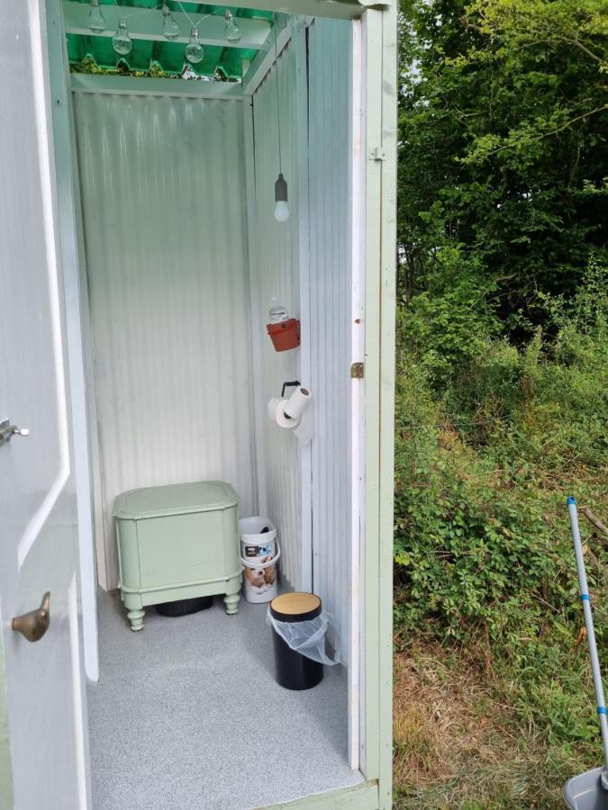 Glamping In Style, Prospector Tent クローリー エクステリア 写真
