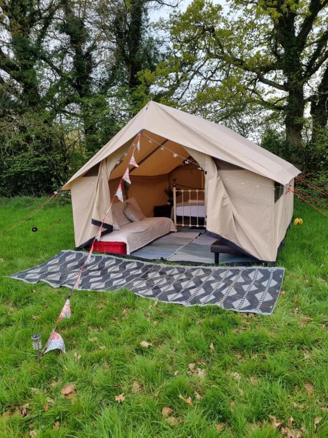 Glamping In Style, Prospector Tent クローリー エクステリア 写真